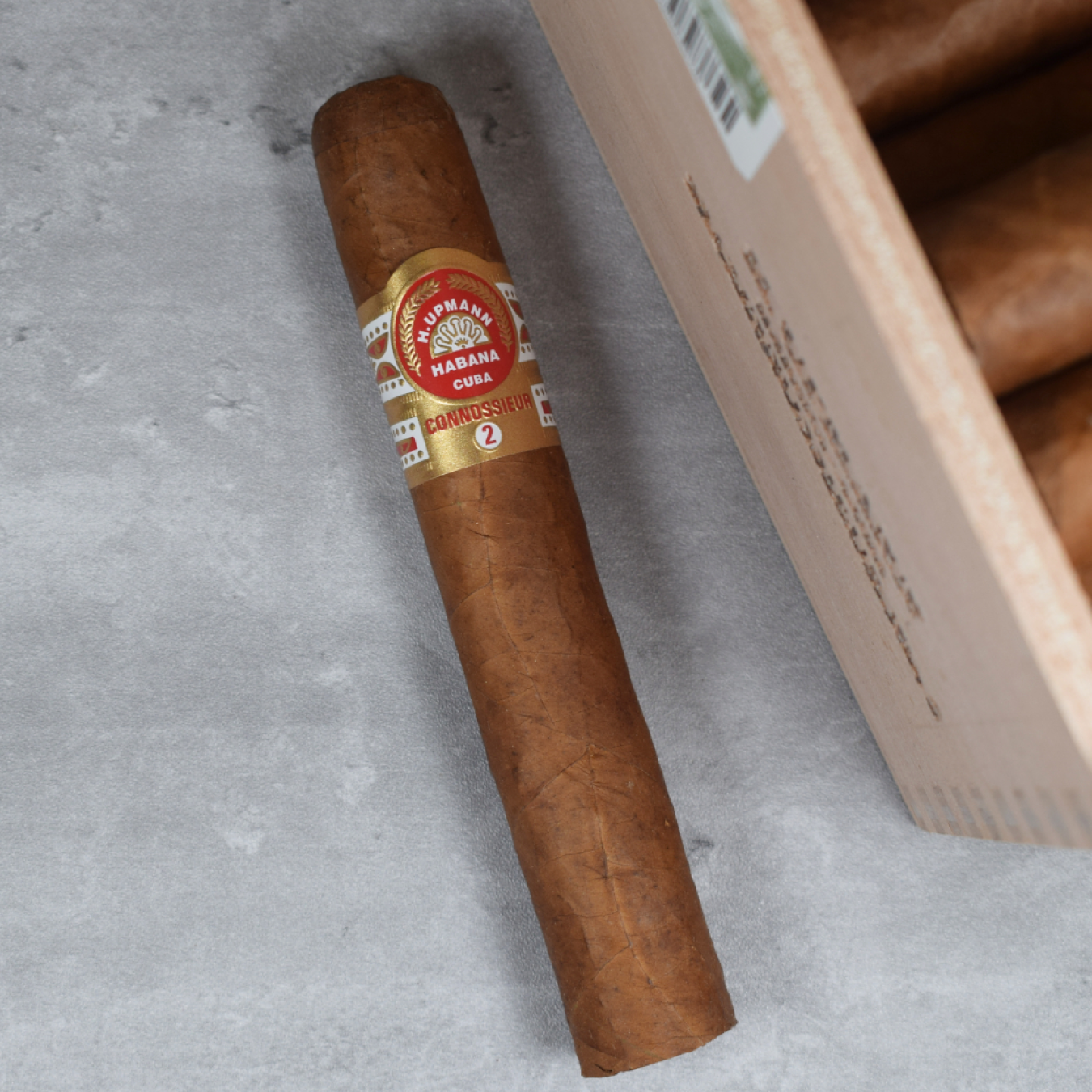 H. Upmann Connossieur No.2