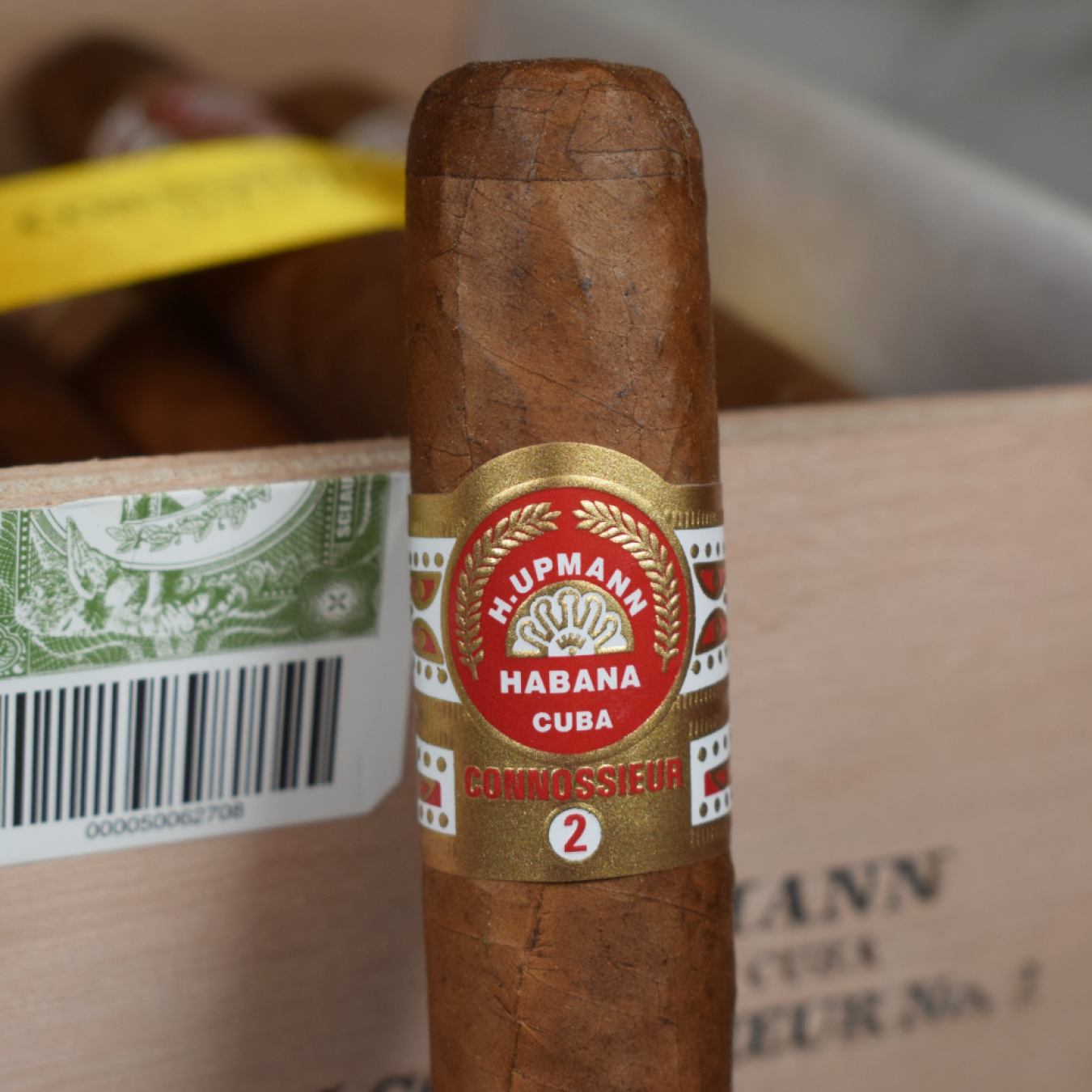 H. Upmann Connossieur No.2