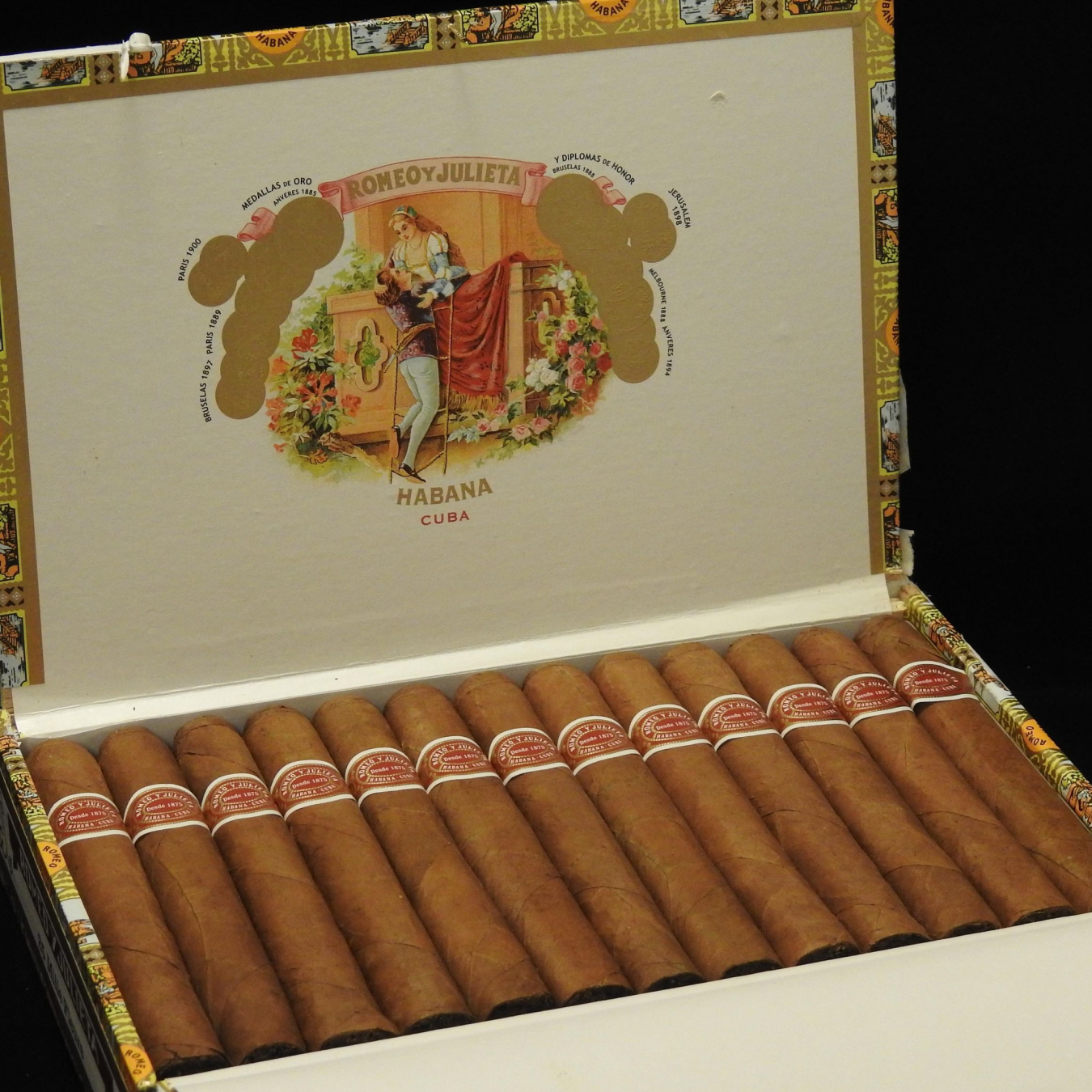 Romeo Y Julieta Mille Fleurs